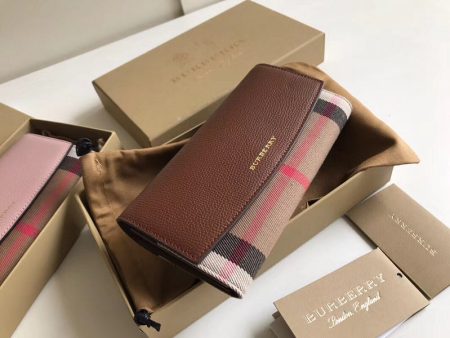 Envy Hold - Burberry Bags - 1345 For Discount