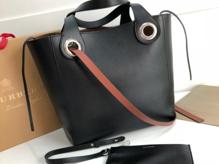 Envy Hold - Burberry Bags - 1351 For Discount