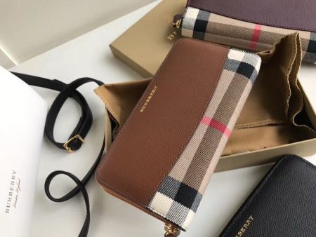 Envy Hold - Burberry Bags - 1130 For Cheap